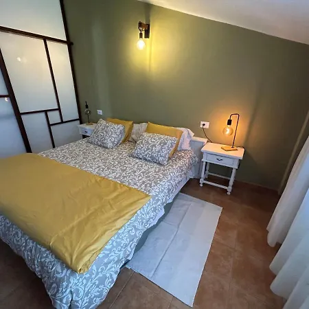 Casa Abona, Precioso Atico Con Wifi Gratis Y Vistas Increibles Al Mar Y La Montana *