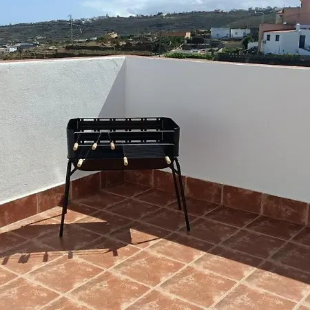 Casa Abona, Precioso Atico Con Wifi Gratis Y Vistas Increibles Al Mar Y La Montana *